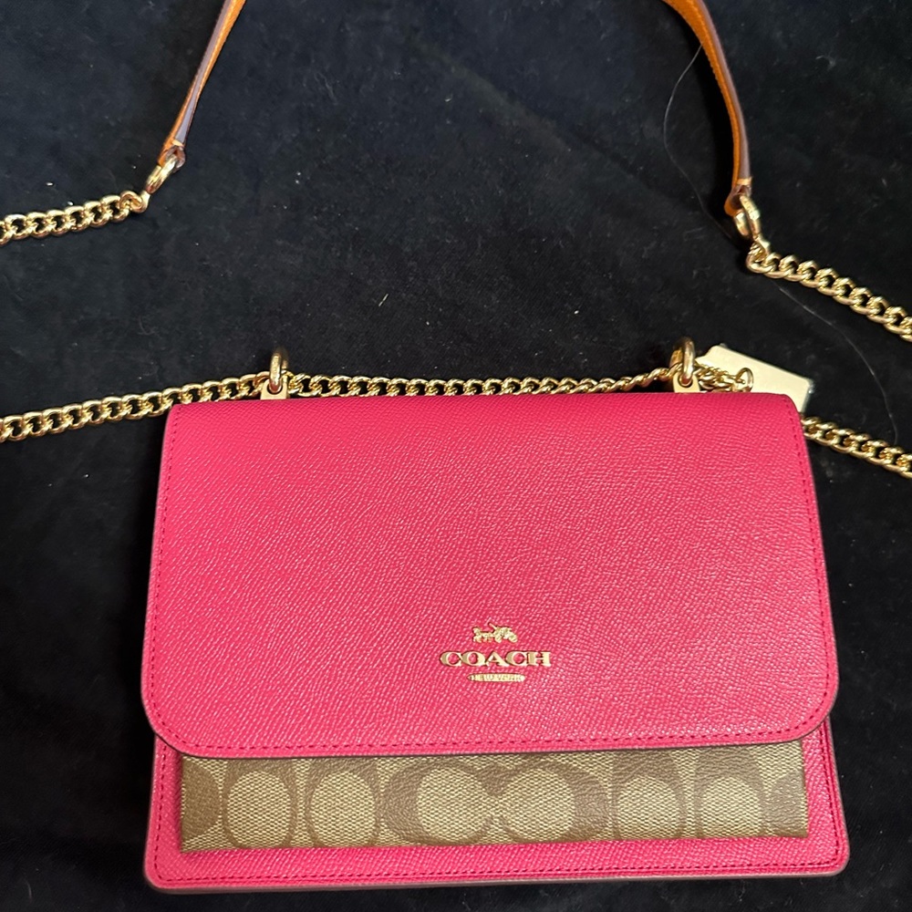 Woman’s purse